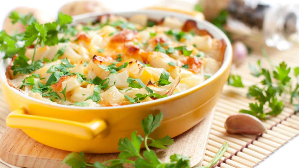 Vegetable pie cooked in the oven