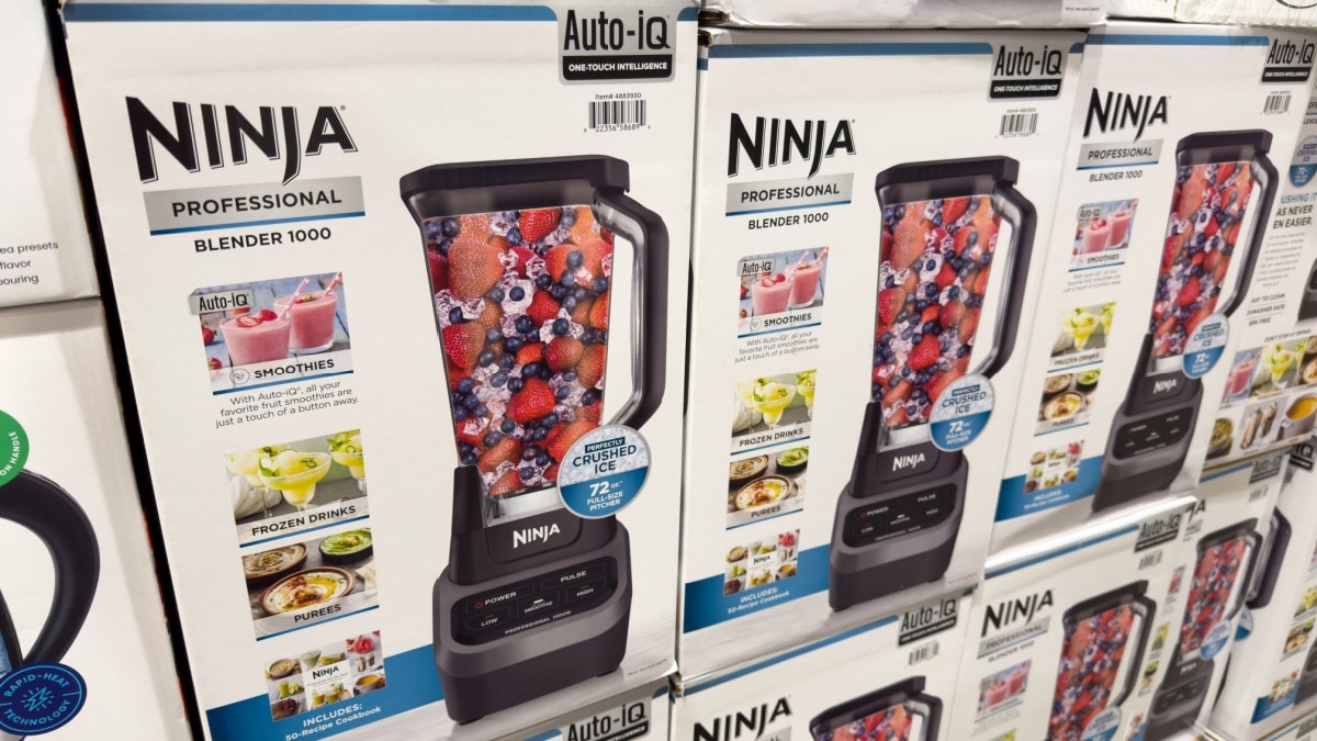 New Ninja Professional Blender 1000 series, seen inside local Costco warehouse.