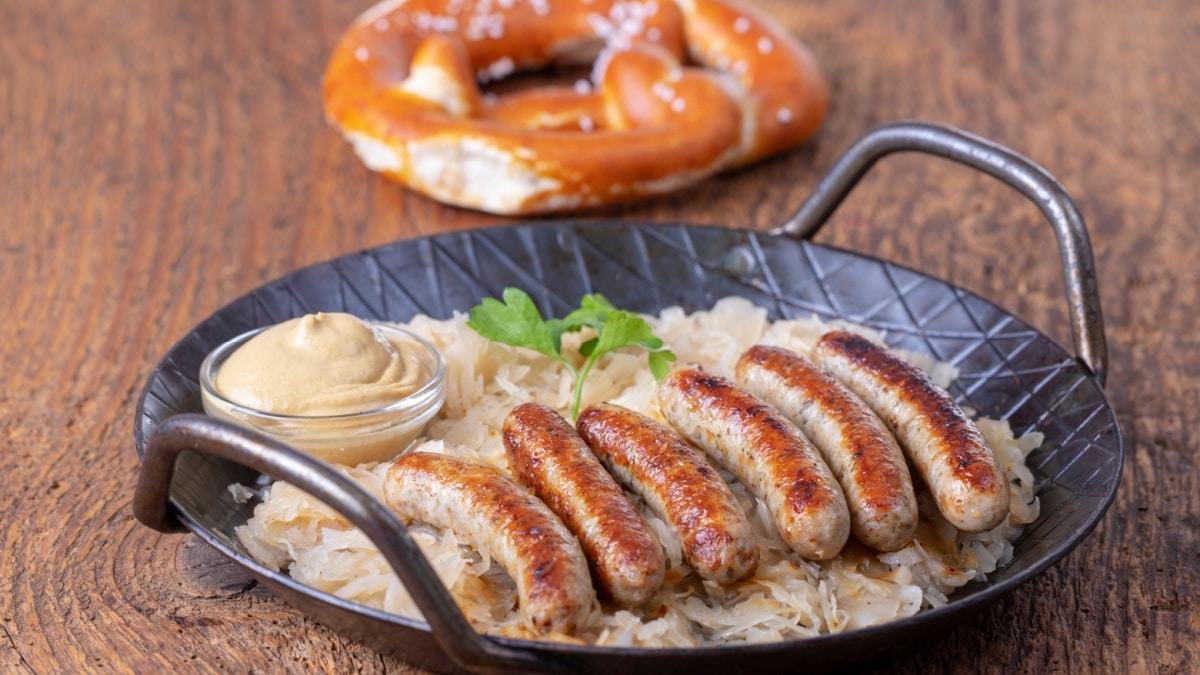 grilled nuremberger bratwurst with sauerkraut