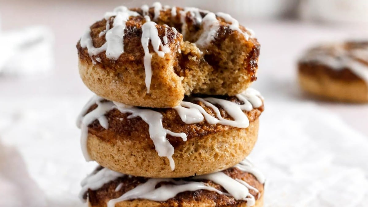 Cinnamon Roll Donuts