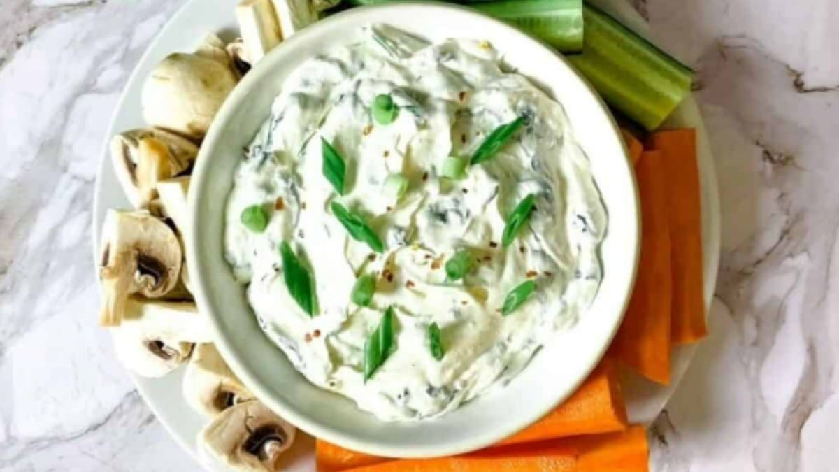 Cold Keto Spinach Dip