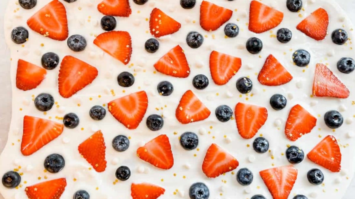 Frozen Yogurt Bark