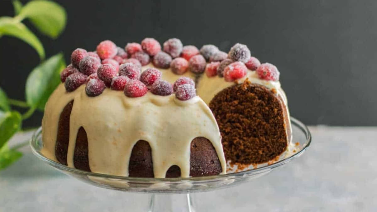 Gingerbread Bundt Cake
