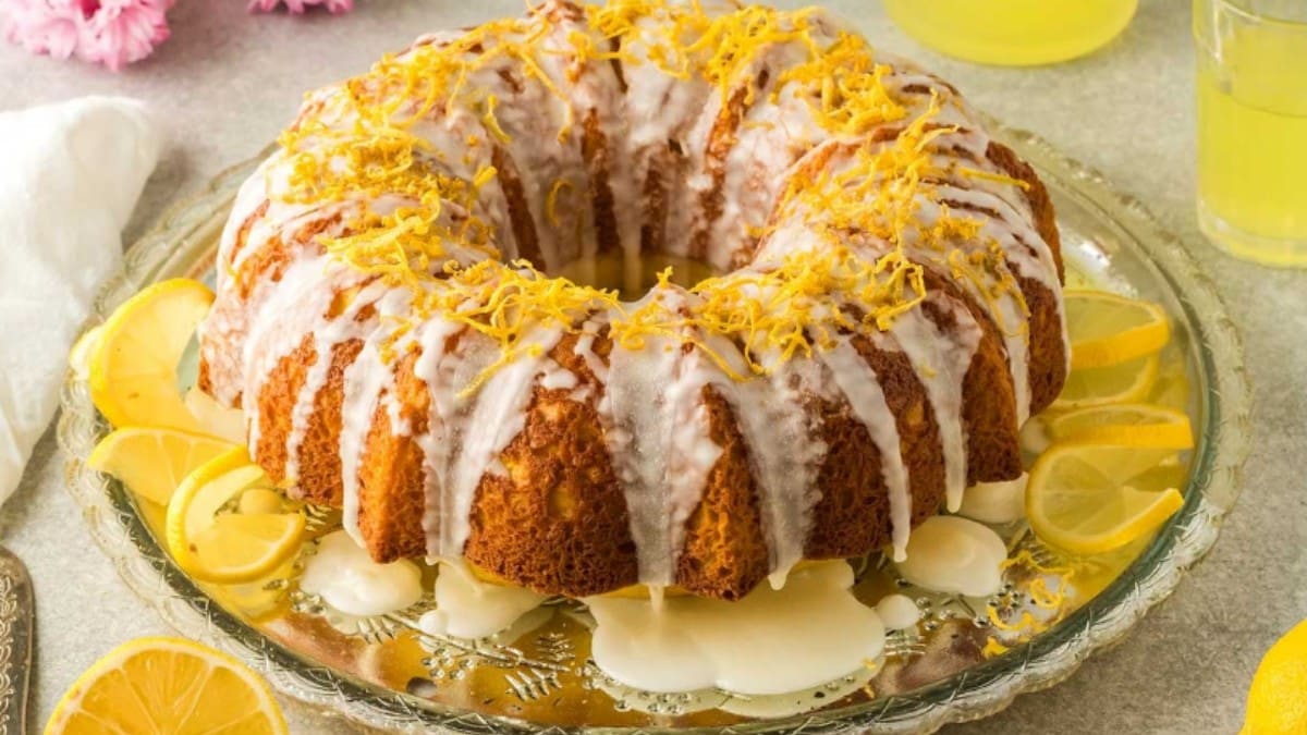 Limoncello Bundt Cake