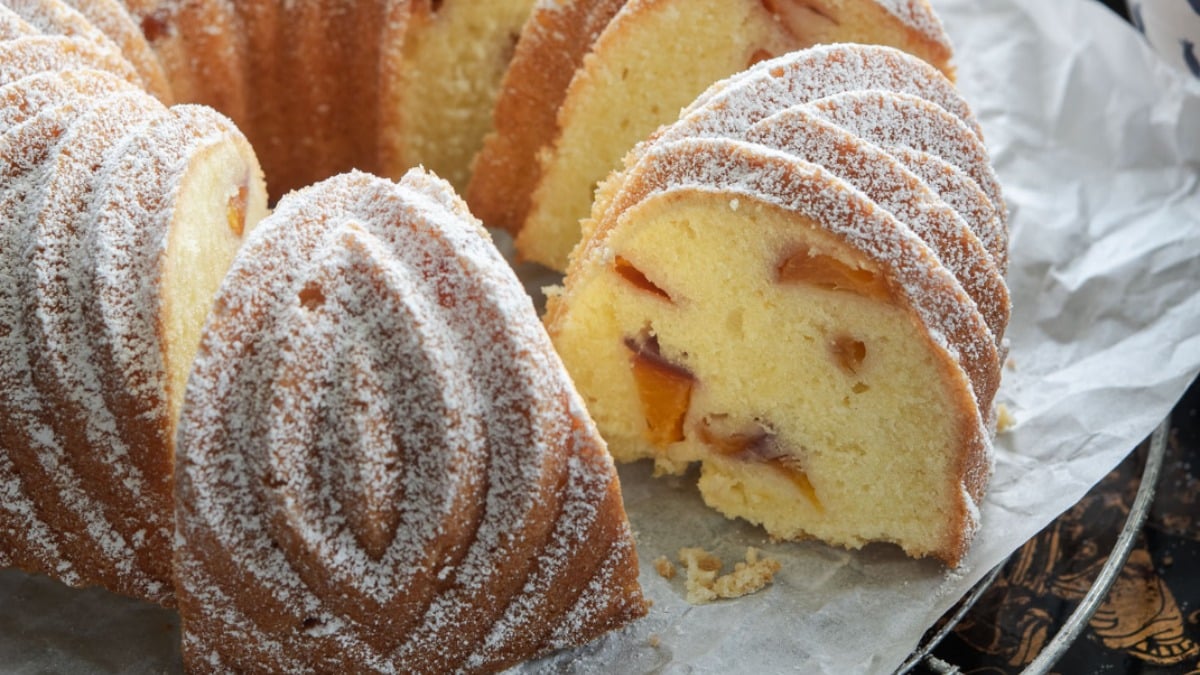Peach Pound Cake