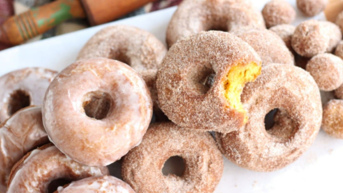 Pumpkin Donuts