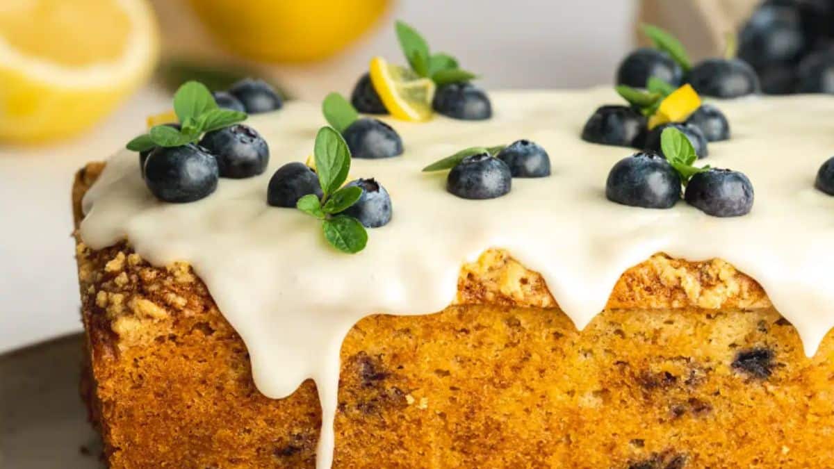 Vegan Blueberry Lemon Loaf Cake