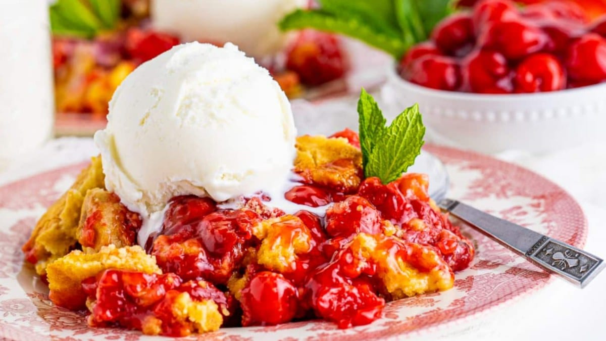 Cherry Dump Cake