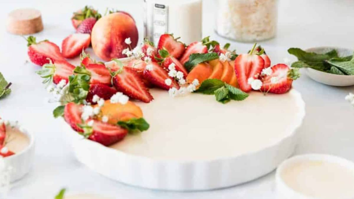 Creamy Panna Cotta Tart