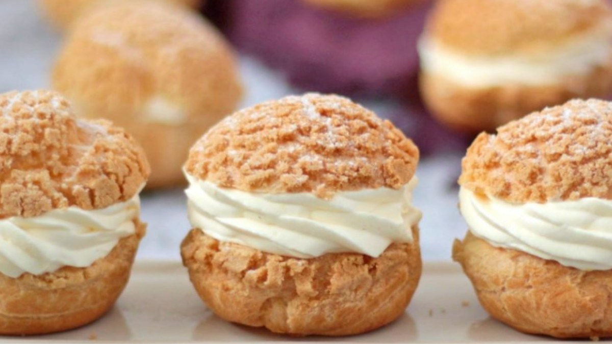French Cream Puffs