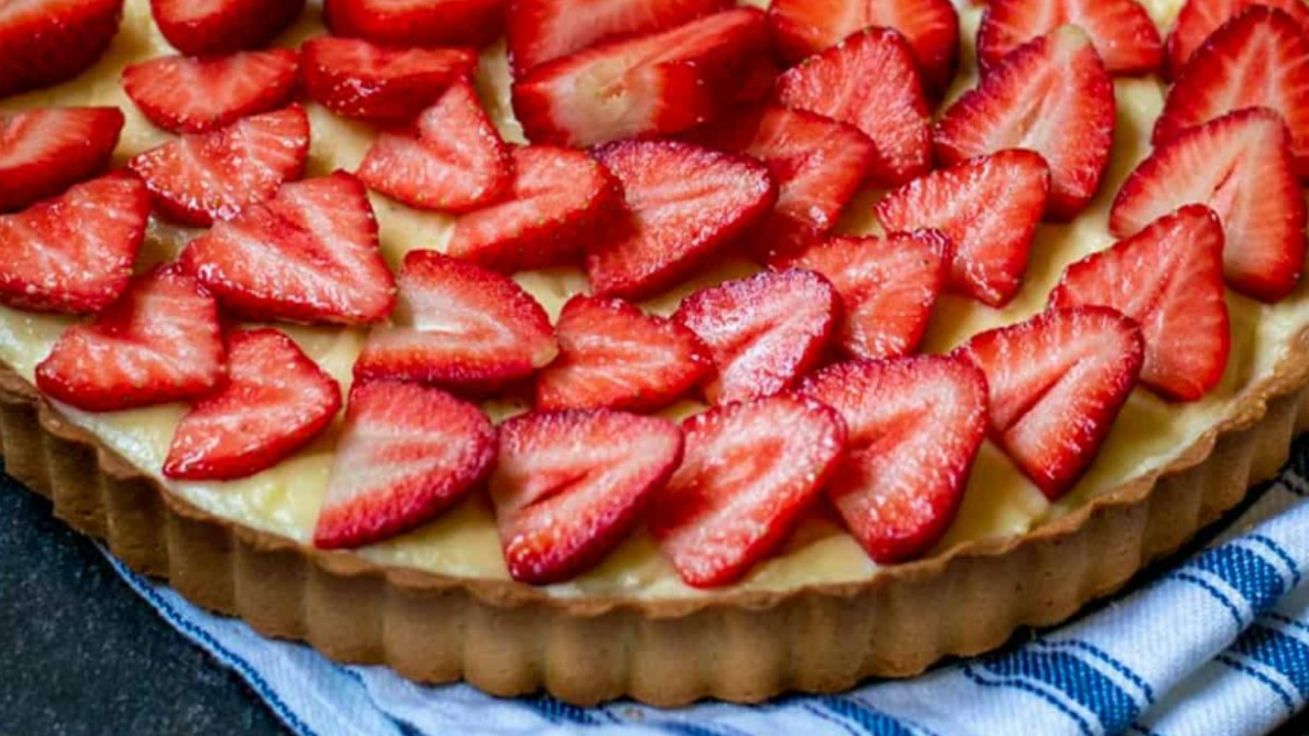 Strawberry Custard Tart